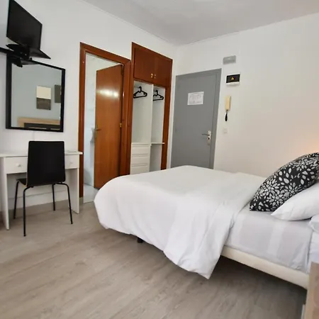 Hb Casa de hóspedes 3*