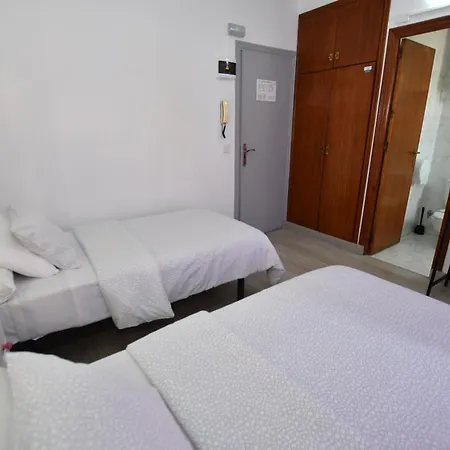 Hb בית הארחה 3*