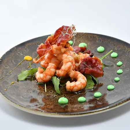 Hb בית הארחה 3*